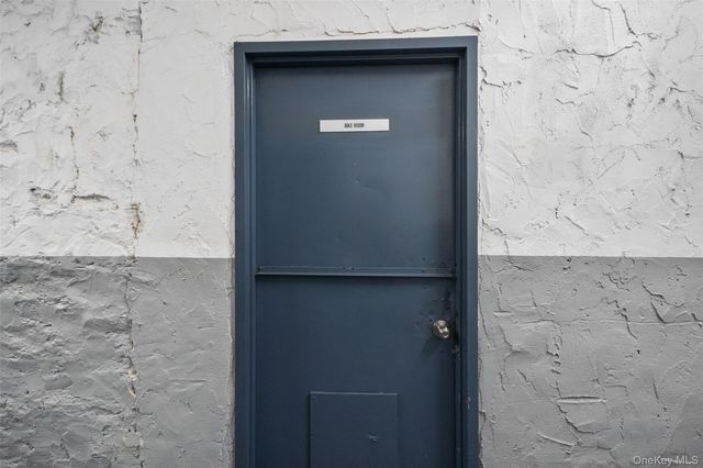 472 Gramatan Avenue Bldg 4 Unit 2U, Fleetwood, NY 10552