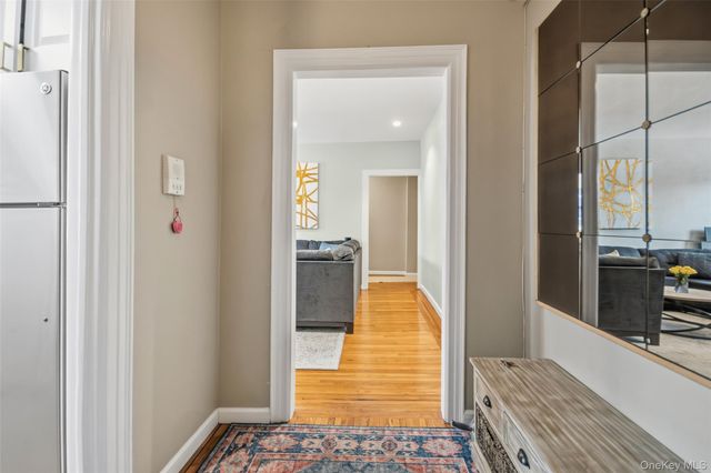 472 Gramatan Avenue Bldg 4 Unit 2U, Fleetwood, NY 10552