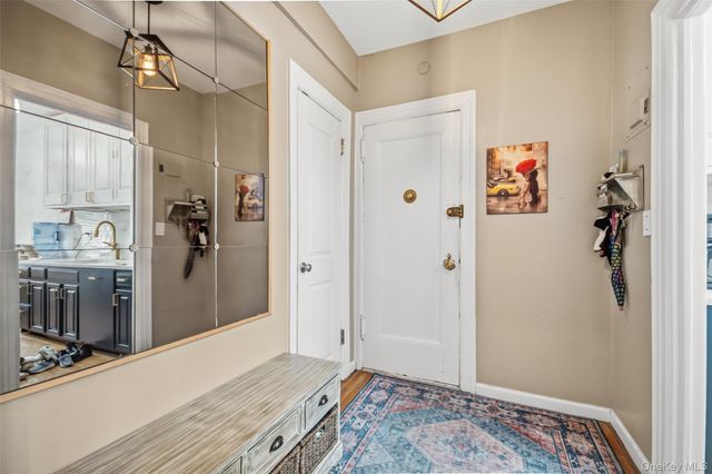 472 Gramatan Avenue Bldg 4 Unit 2U, Fleetwood, NY 10552