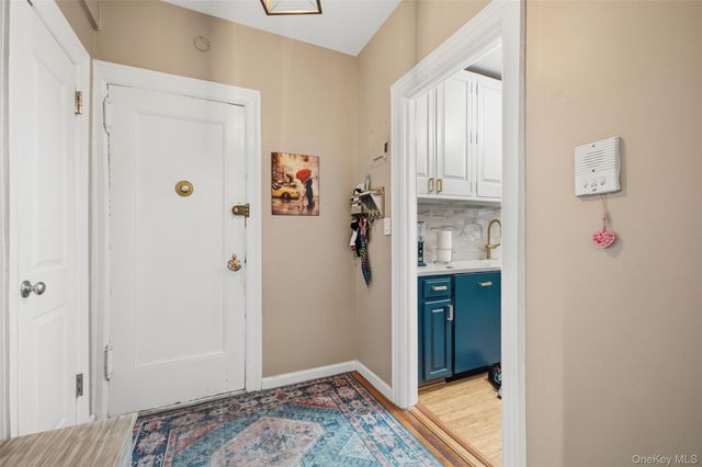 472 Gramatan Avenue Bldg 4 Unit 2U, Fleetwood, NY 10552