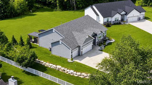 110 Providence Ridge Court, Wentzville, MO 63385