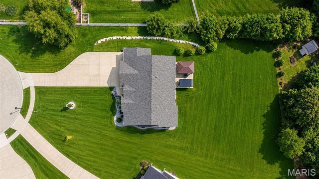 110 Providence Ridge Court, Wentzville, MO 63385