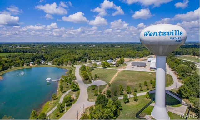 110 Providence Ridge Court, Wentzville, MO 63385