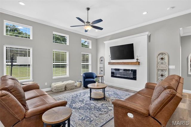 110 Providence Ridge Court, Wentzville, MO 63385