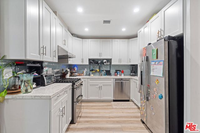 5040 W Slauson Avenue, Los Angeles, CA 90056