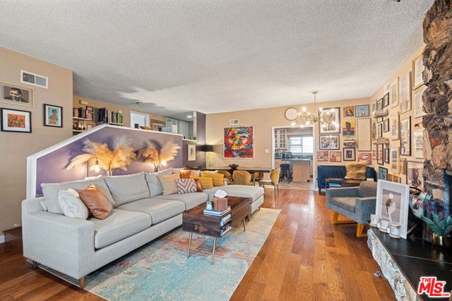 5040 W Slauson Avenue, Los Angeles, CA 90056