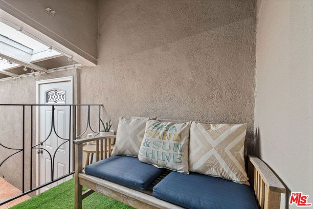 5040 W Slauson Avenue, Los Angeles, CA 90056