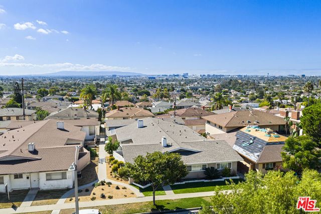 5040 W Slauson Avenue, Los Angeles, CA 90056