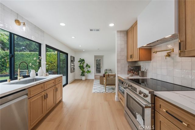 10091 Edye, Huntington Beach, CA 92646