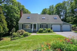 29 Appaloosa Way, Marstons Mills, MA 02648