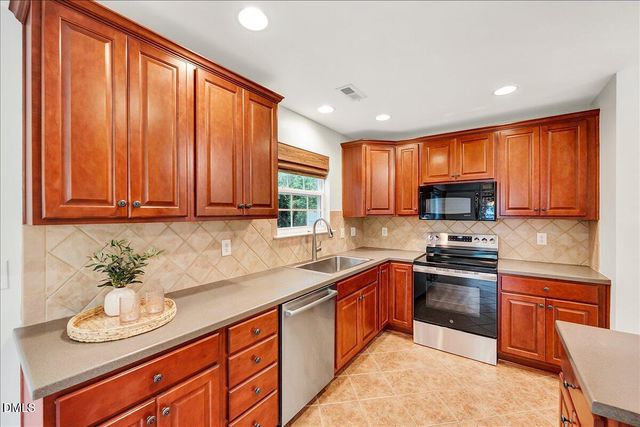 1339 Legacy Greene Avenue, Wake Forest, NC 27587