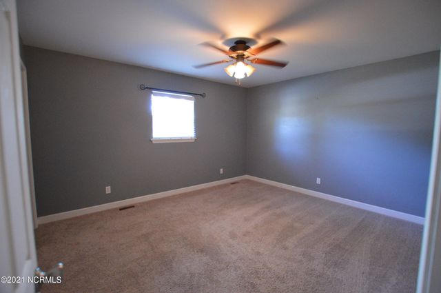 212 Branchwood Drive, Jacksonville, NC 28546