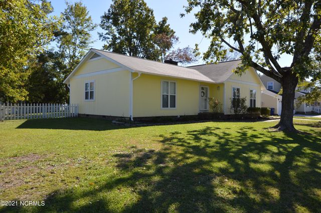 212 Branchwood Drive, Jacksonville, NC 28546