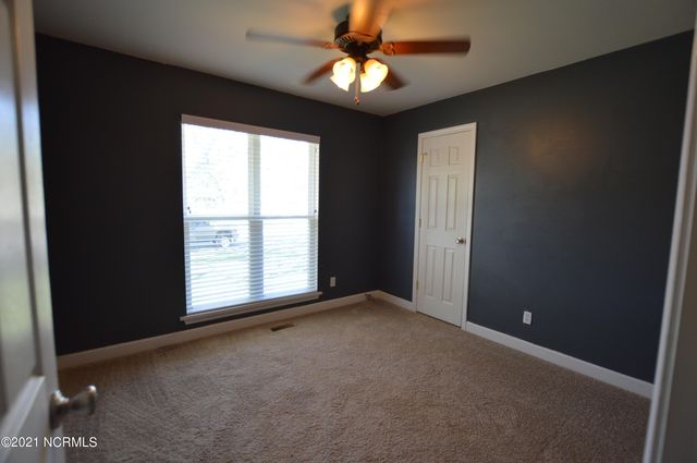 212 Branchwood Drive, Jacksonville, NC 28546