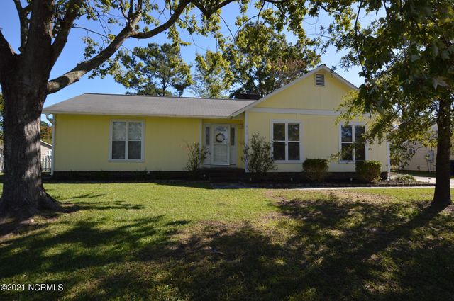 212 Branchwood Drive, Jacksonville, NC 28546