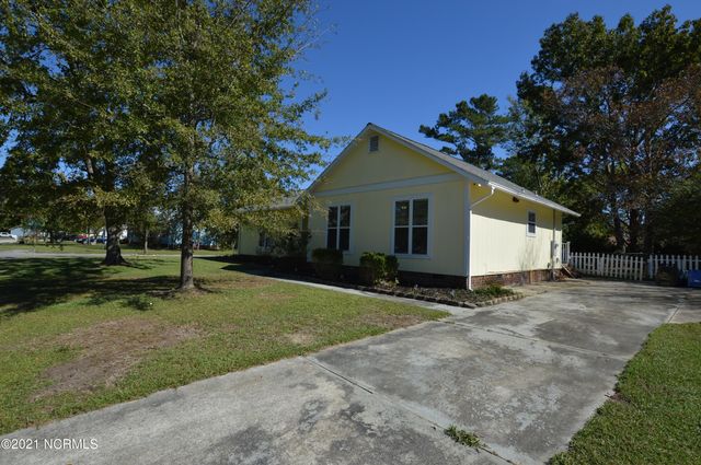 212 Branchwood Drive, Jacksonville, NC 28546