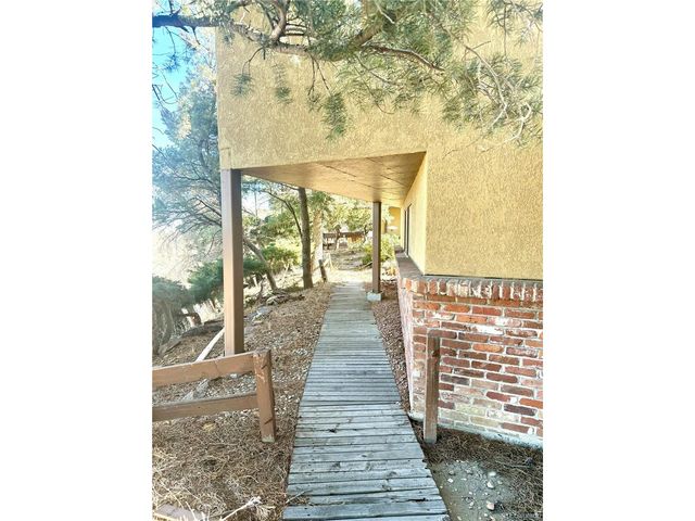 6105 W 49th Pl, Wheat Ridge, CO 80033