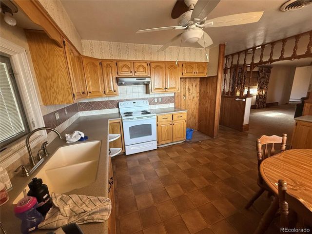 6105 W 49th Pl, Wheat Ridge, CO 80033