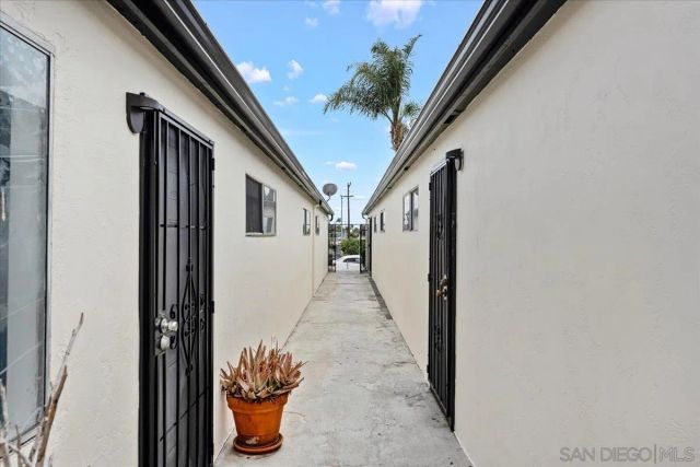 4042 - 4044 Eta St, San Diego, CA 92113