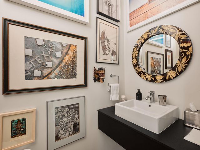 210 Lavaca ST 3504, Austin, TX 78701