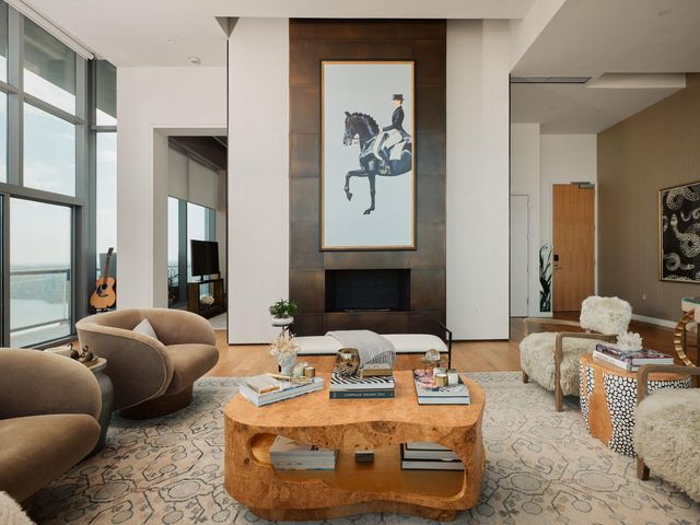 210 Lavaca ST 3504, Austin, TX 78701