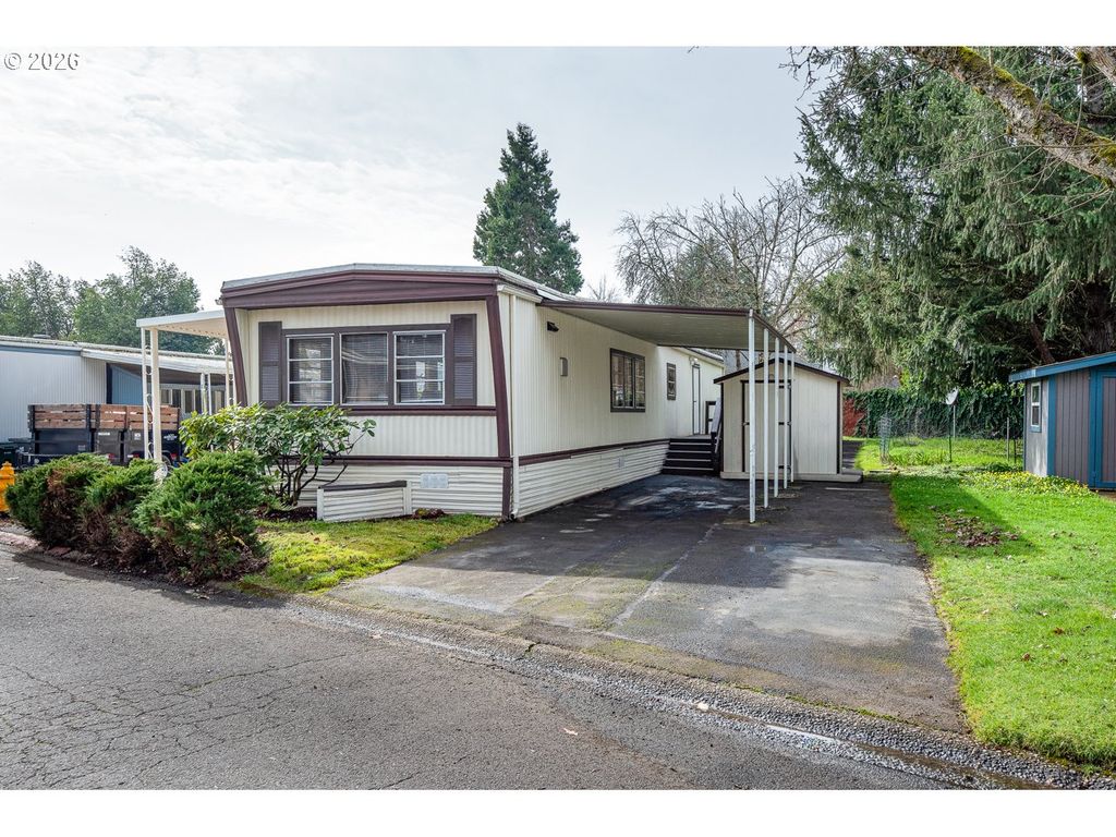 1475 GREEN ACRES Rd 172, Eugene, OR 97408