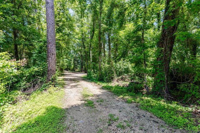 43148 Pine Lake Dr, Prairieville, LA 70769