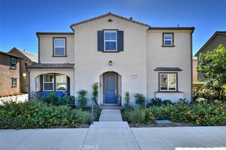 2130 Harvest Loop, Santa Paula, CA 93060