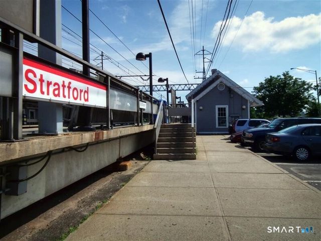 1700 Broadbridge Avenue A32, Stratford, CT 06614