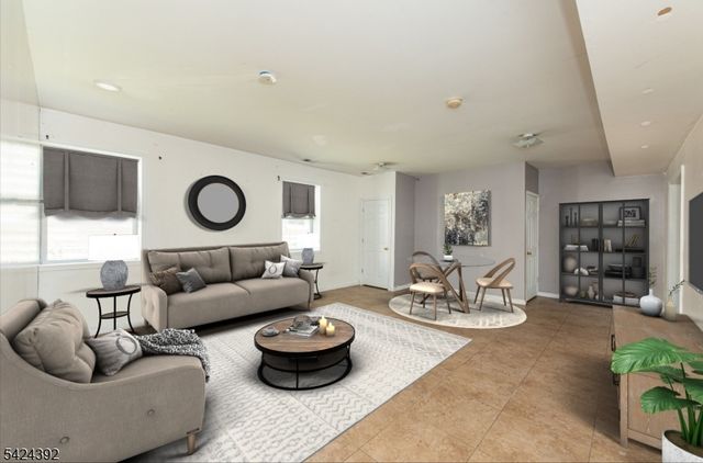 543 Livingston St, Elizabeth City, NJ 07206