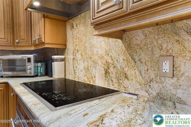 298 Overlook Way, Jackson Twp, PA 18372