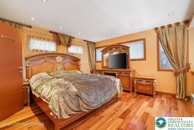 298 Overlook Way, Jackson Twp, PA 18372