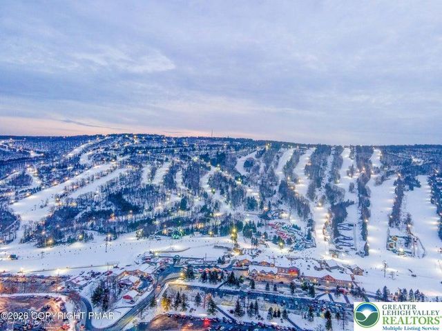 298 Overlook Way, Jackson Twp, PA 18372