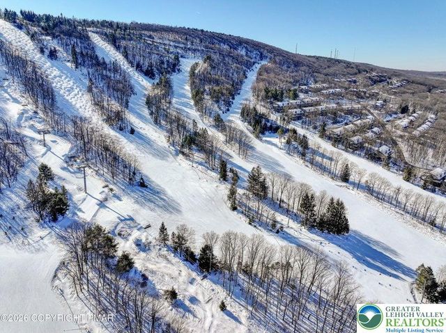 298 Overlook Way, Jackson Twp, PA 18372