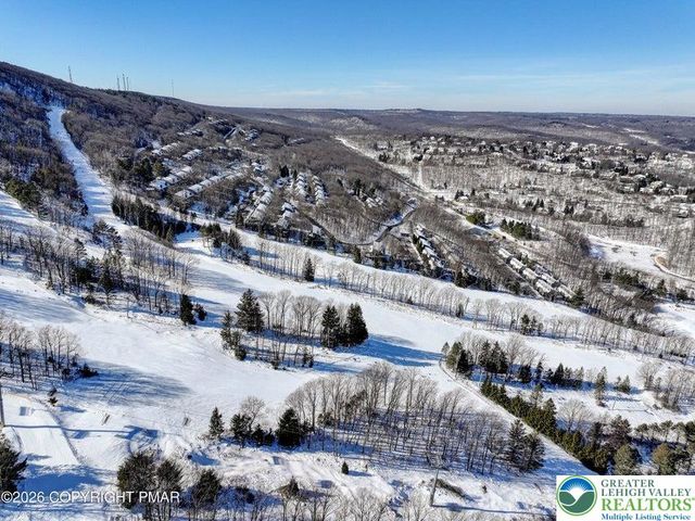 298 Overlook Way, Jackson Twp, PA 18372