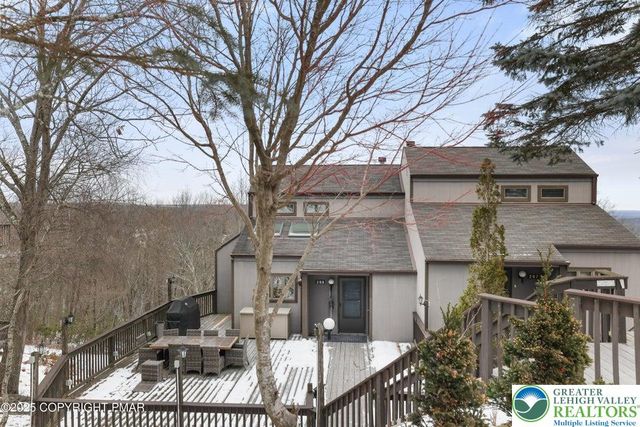 298 Overlook Way, Jackson Twp, PA 18372