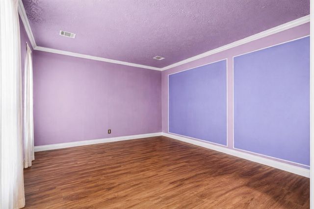 7906 Duncansby Vale Road, Houston, TX 77095