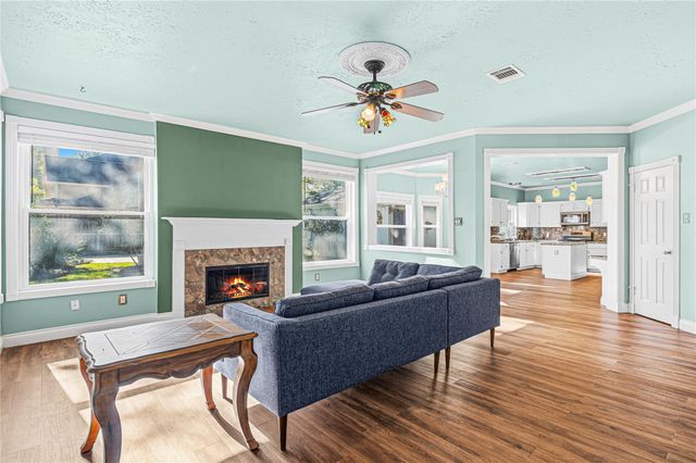 7906 Duncansby Vale Road, Houston, TX 77095