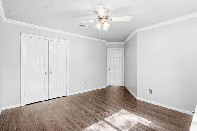 7906 Duncansby Vale Road, Houston, TX 77095