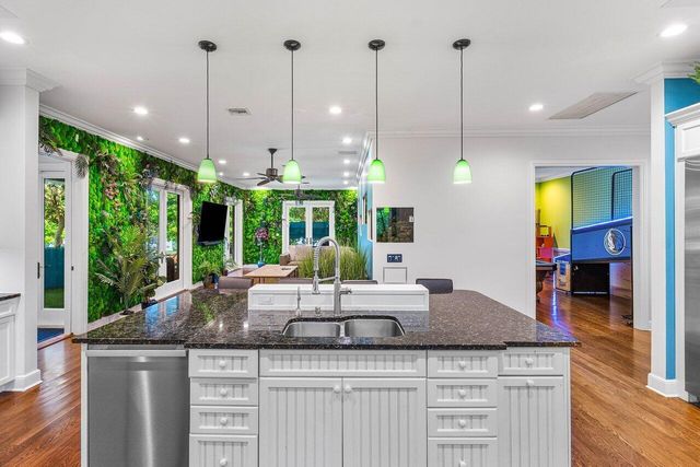 963 Eve Street, Delray Beach, FL 33483