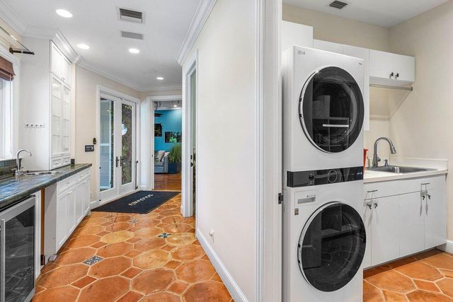 963 Eve Street, Delray Beach, FL 33483