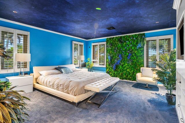 963 Eve Street, Delray Beach, FL 33483