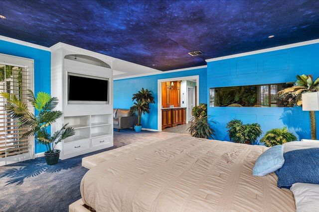 963 Eve Street, Delray Beach, FL 33483