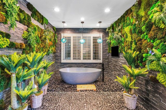 963 Eve Street, Delray Beach, FL 33483