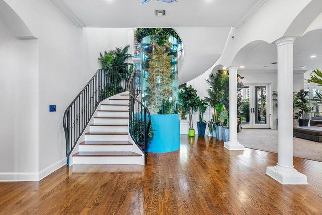 963 Eve Street, Delray Beach, FL 33483