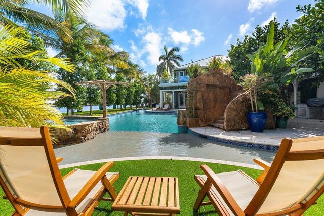 963 Eve Street, Delray Beach, FL 33483