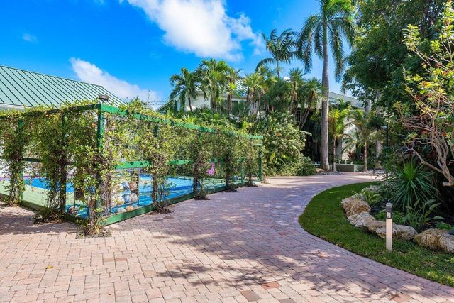 963 Eve Street, Delray Beach, FL 33483