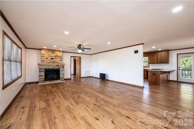 3855 Angelic Way, Lenoir, NC 28645