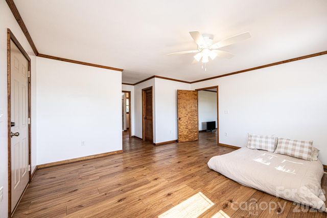 3855 Angelic Way, Lenoir, NC 28645