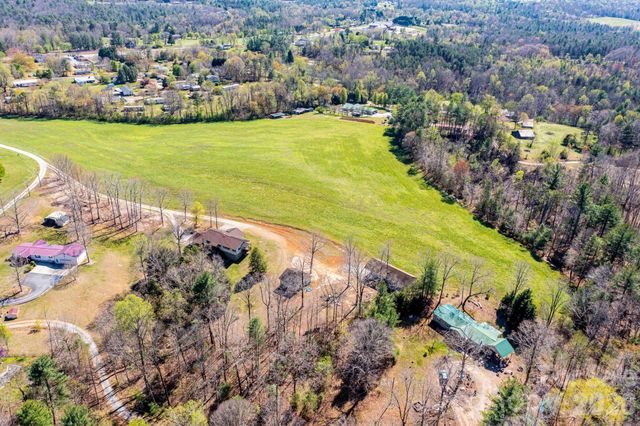 3855 Angelic Way, Lenoir, NC 28645